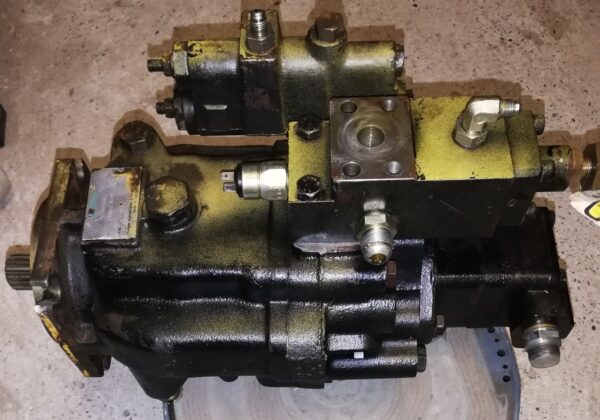Lenkpumpe mit Kompensator L180C