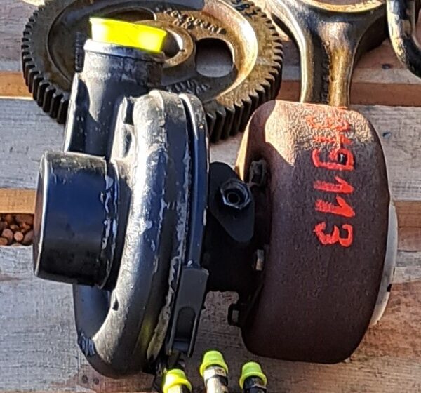 Turbolader CASE-Motor 6T-590 – Bild 2