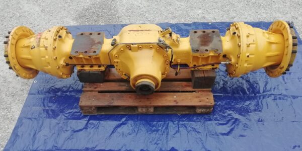 Vorderachse aus L 120E – Bild 4